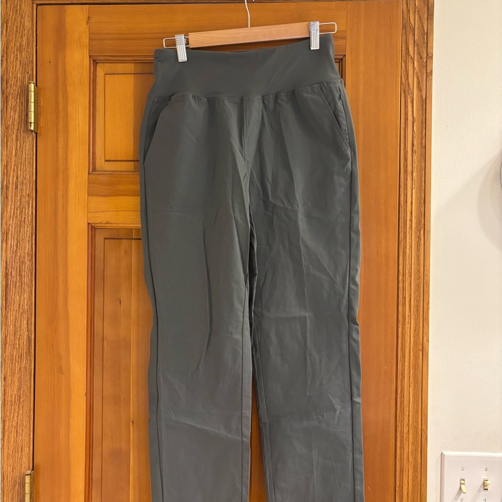 Like new Threads 4 Thought comfy pull on pants size small